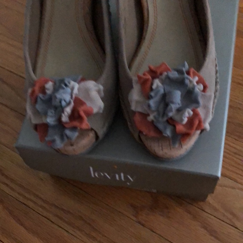 Women’s suede sling back wedges - Picture 4 of 6